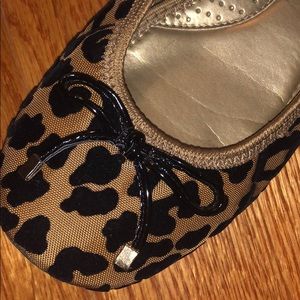 Me Too Leopard flats